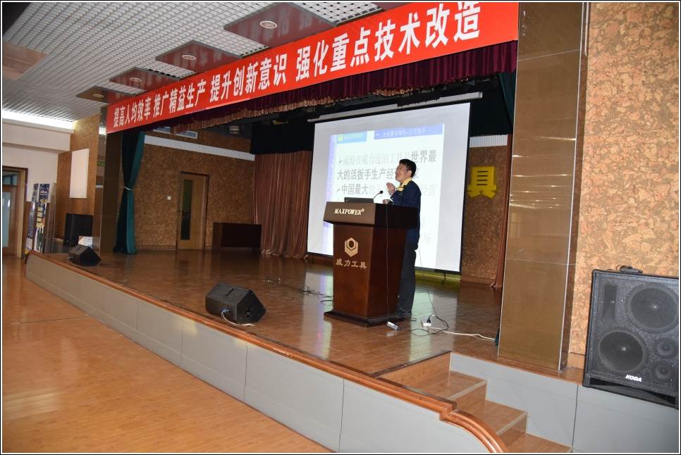 新疆考察团莅临bbin宝盈集团集团参观(图7)