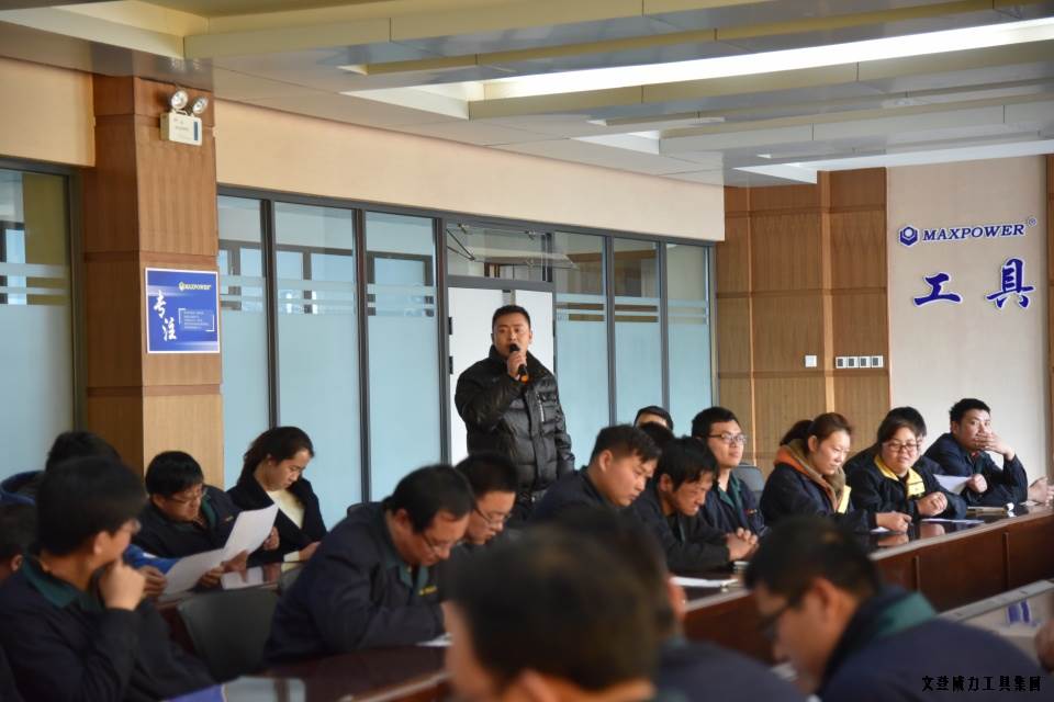 BBIN·宝盈集团[中国]有限公司
举办人才座谈会(图6)